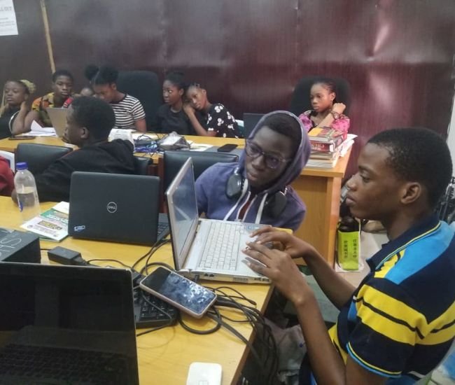 LoisBasil AI Literacy