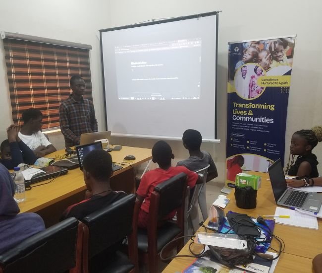 LoisBasil AI Literacy