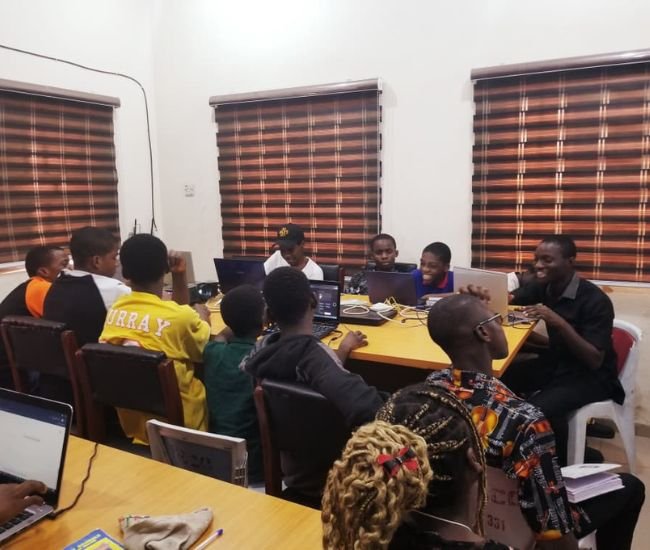 LoisBasil AI Literacy